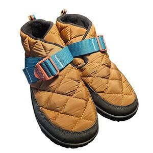 Chaco Ramble Puff Boots Women 9 Caramel Brown Blue Quilted Fleece JCH109328
